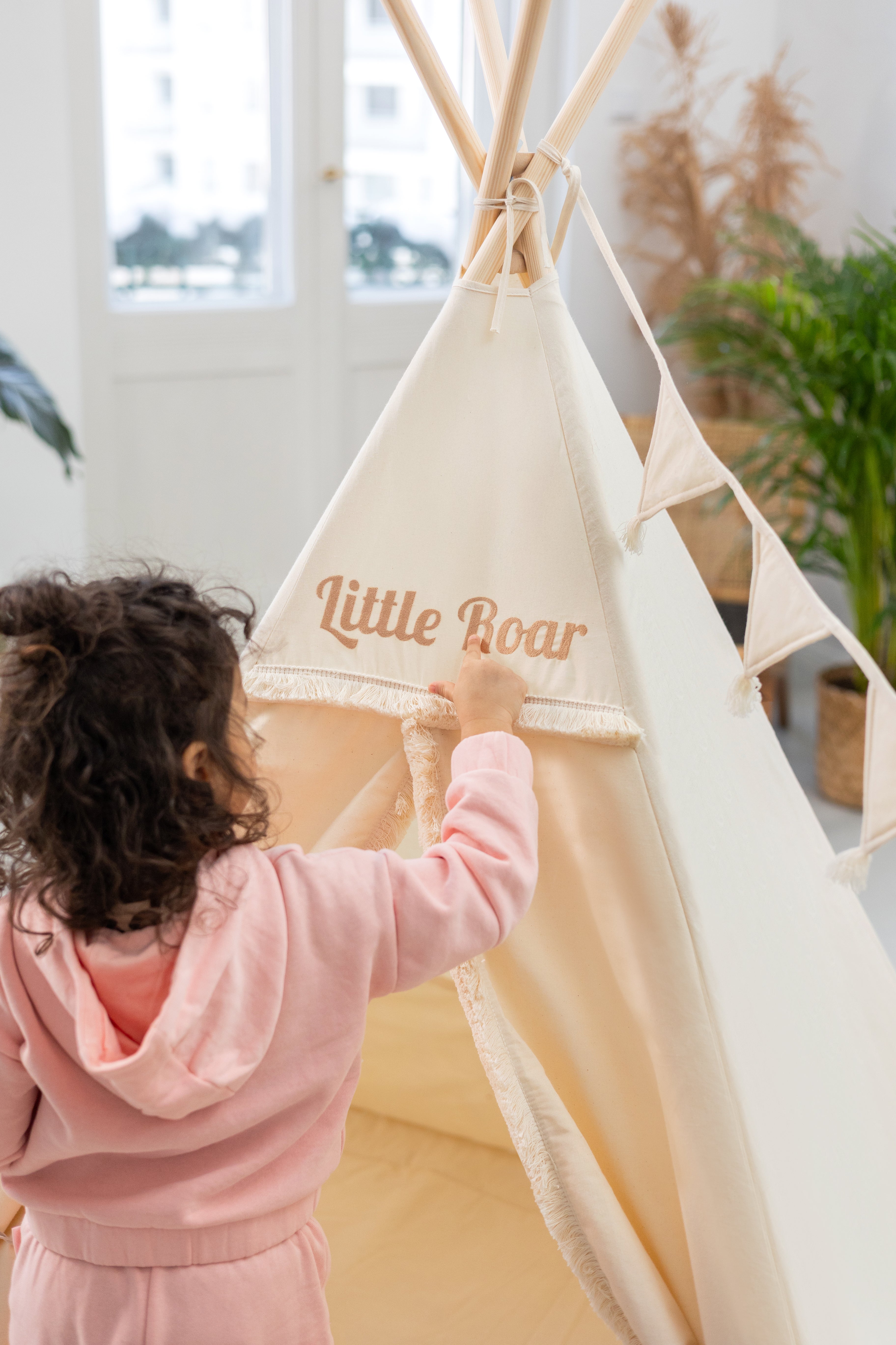 Kids Teepee - Creamy Den