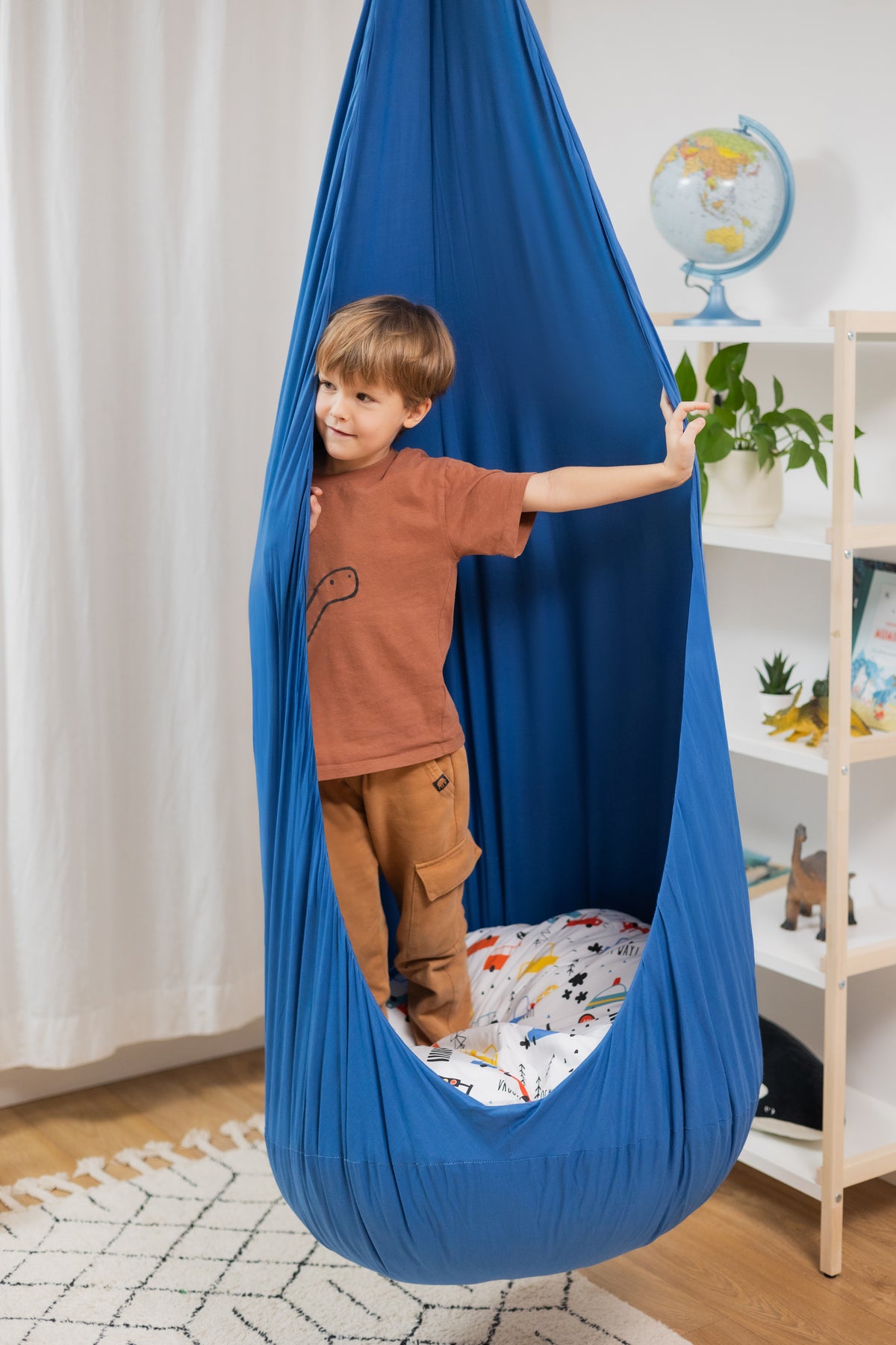 Kids Cocoon Swing - Dream Driver