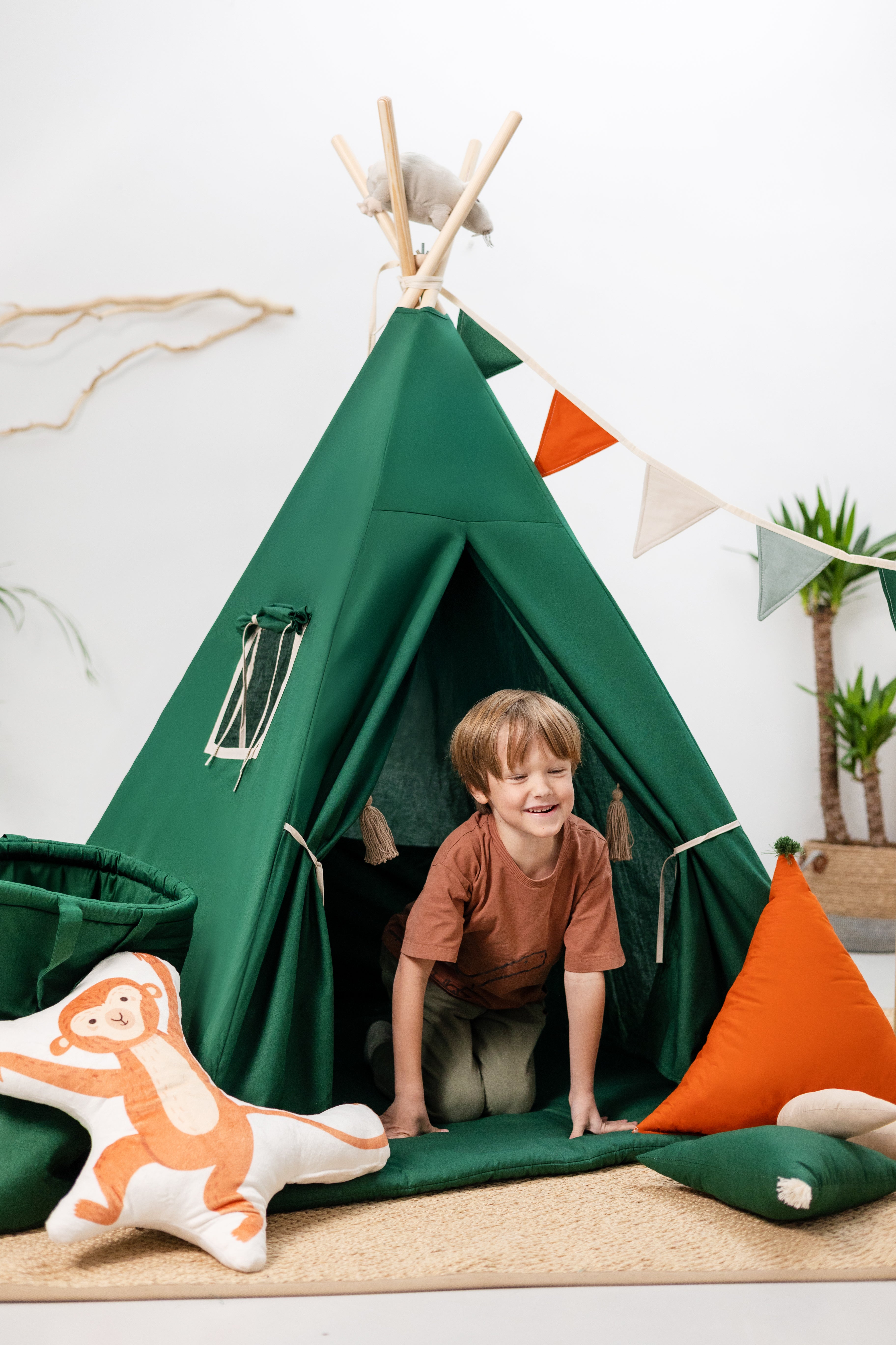 Green Teepee Tent | Kids Teepee | Teepee Tent for Kids | Kids Teepee Tent | Green Teepee | Baby Teepee | Teepees for Girls | Teepees for Boys | Green Tent | Teepees for Kids | Teepee | Tipi |