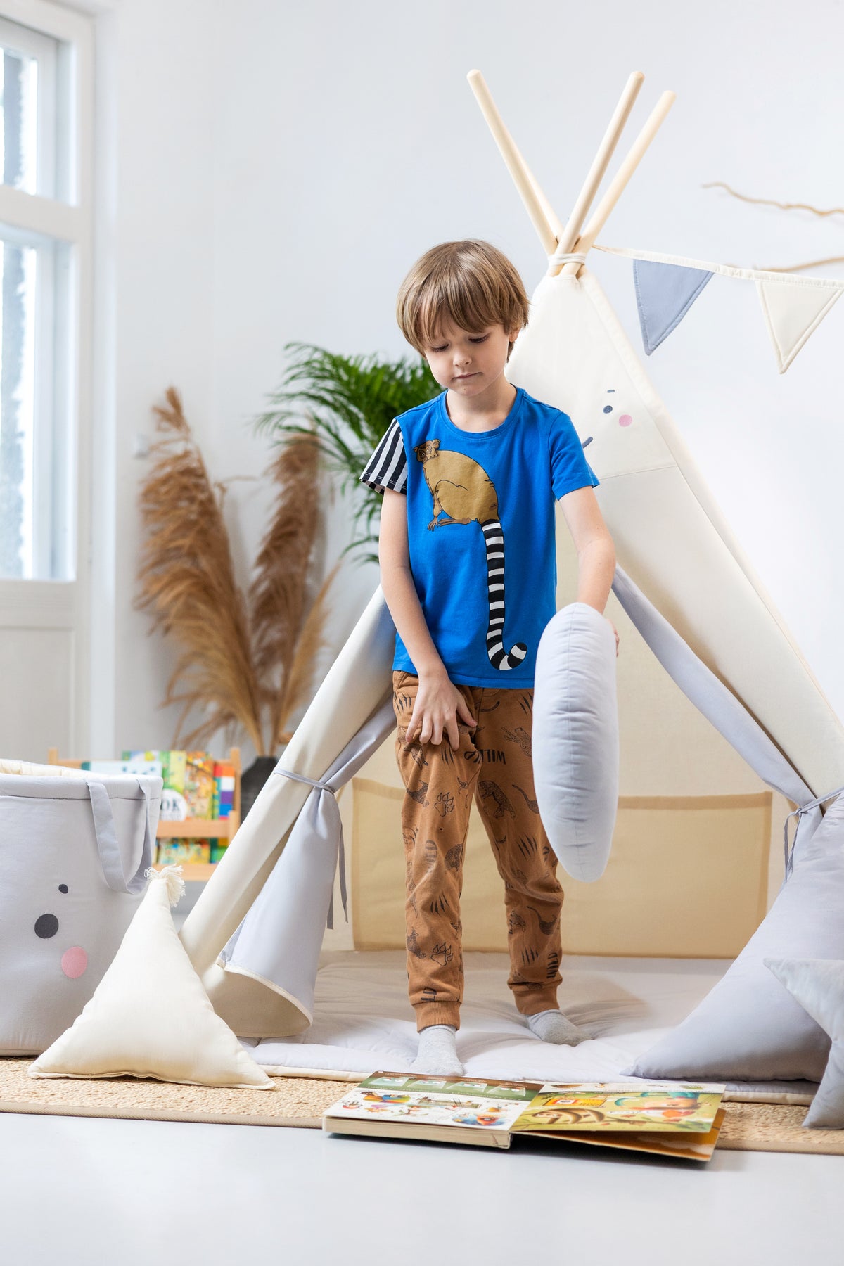 Cream and Grey Teepee Tent | Teepee Cream | Kids Teepee | Teepee Tent for Kids | Baby Teepee Tent | Cream Tent | Kids Teepee Tent | Teepee Tent for Boys | Teepee Tent for Girls | Teepee |