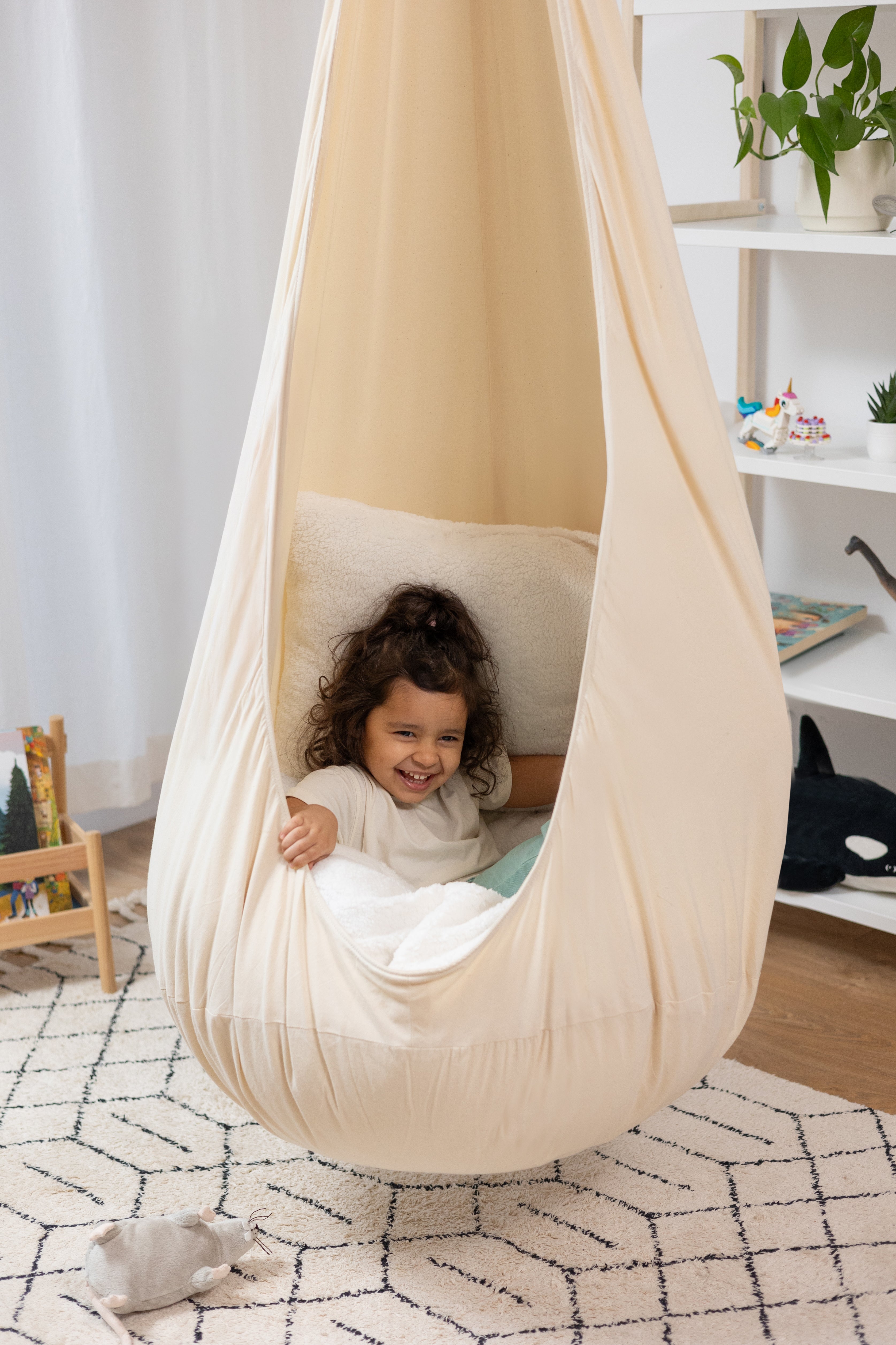 Large Kids Cocoon Swing - Teddy Bear Hut