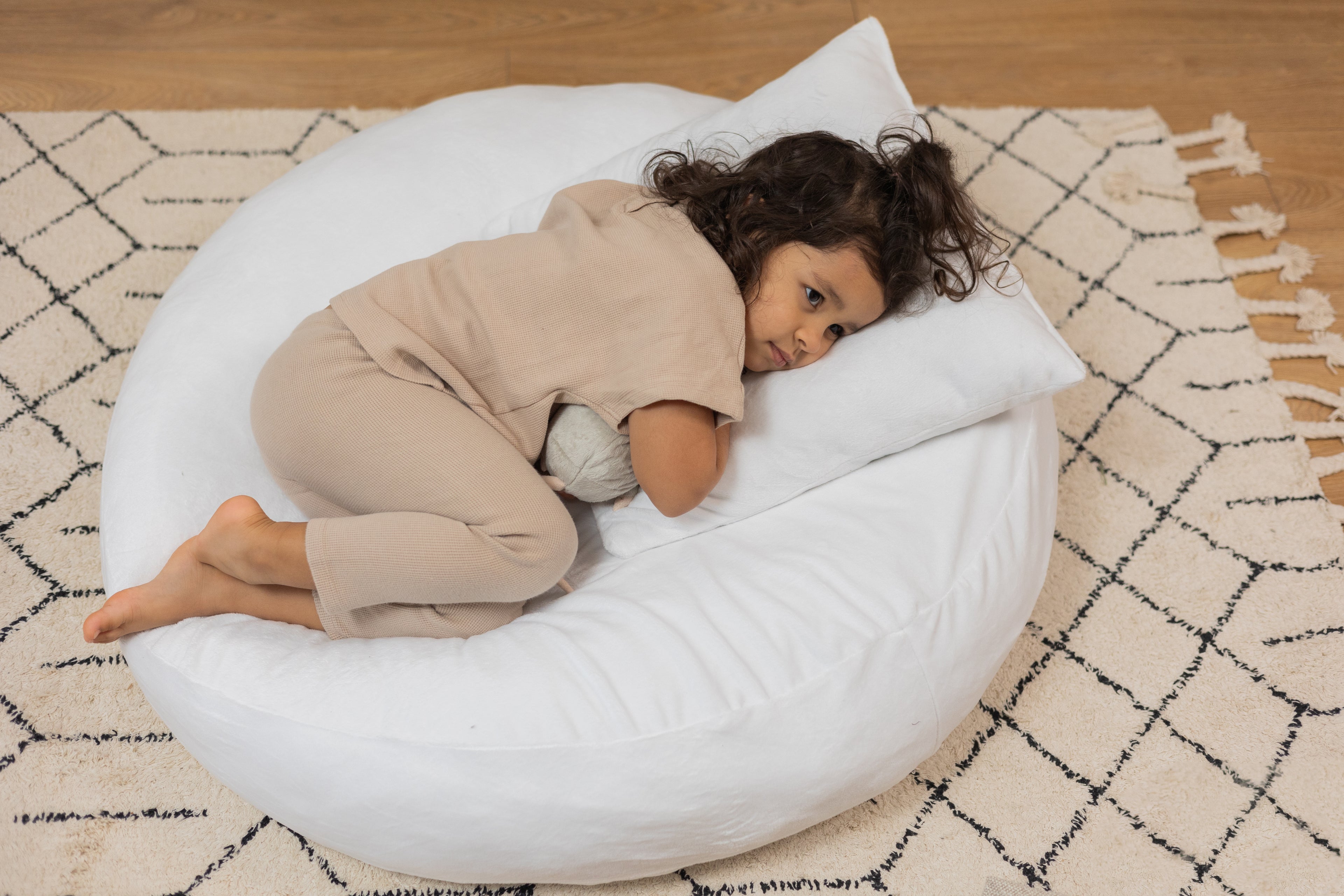 Large Kids Cocoon Swing - Wonderful Meringue