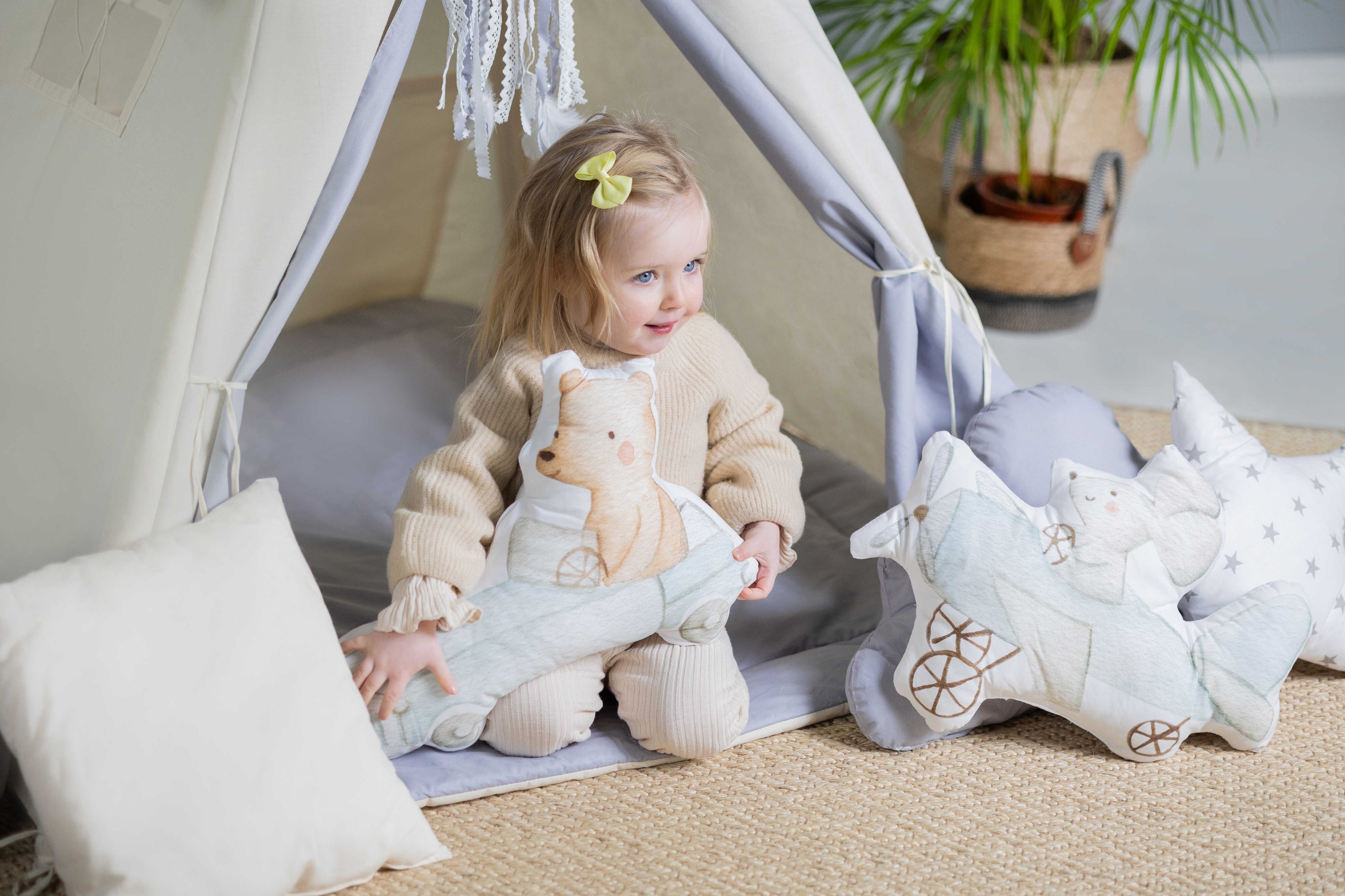 Grey & Cream Teepee Tent | Teepee Grey | Kids Teepee | Teepee Tent for Kids | Teepee Tent for Babies and Toddlers | Grey Tent | Kids Teepee Tent | Teepee Tent for Boys & Girls |