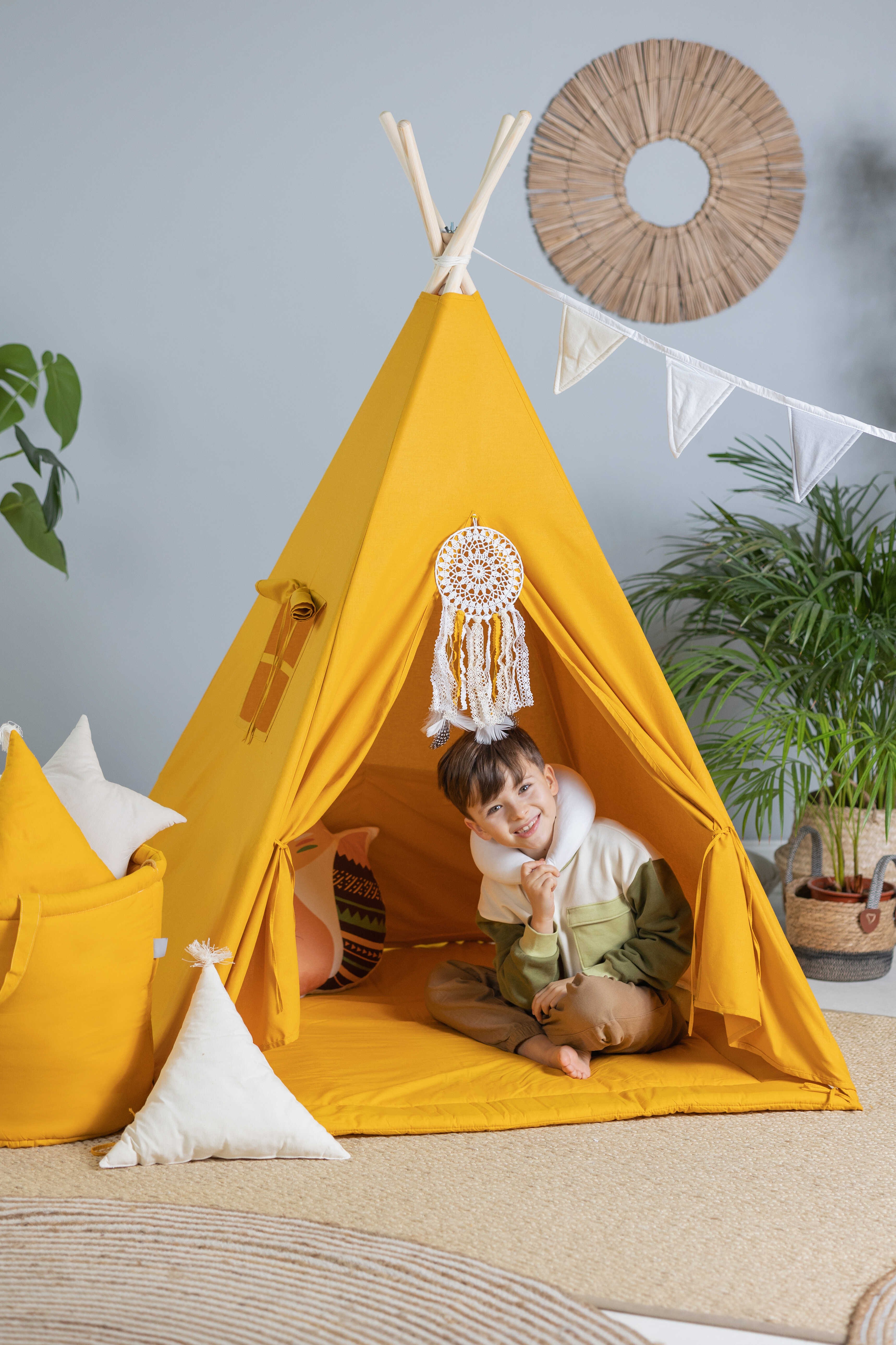 Orange Teepee Tent | Teepee Orange | Kids Teepee | Teepee Tent for Kids | Teepee Tent for Babies & Toddlers | Orange Tent | Kids Teepee Tent | Teepee Tent for Boys & Girls |