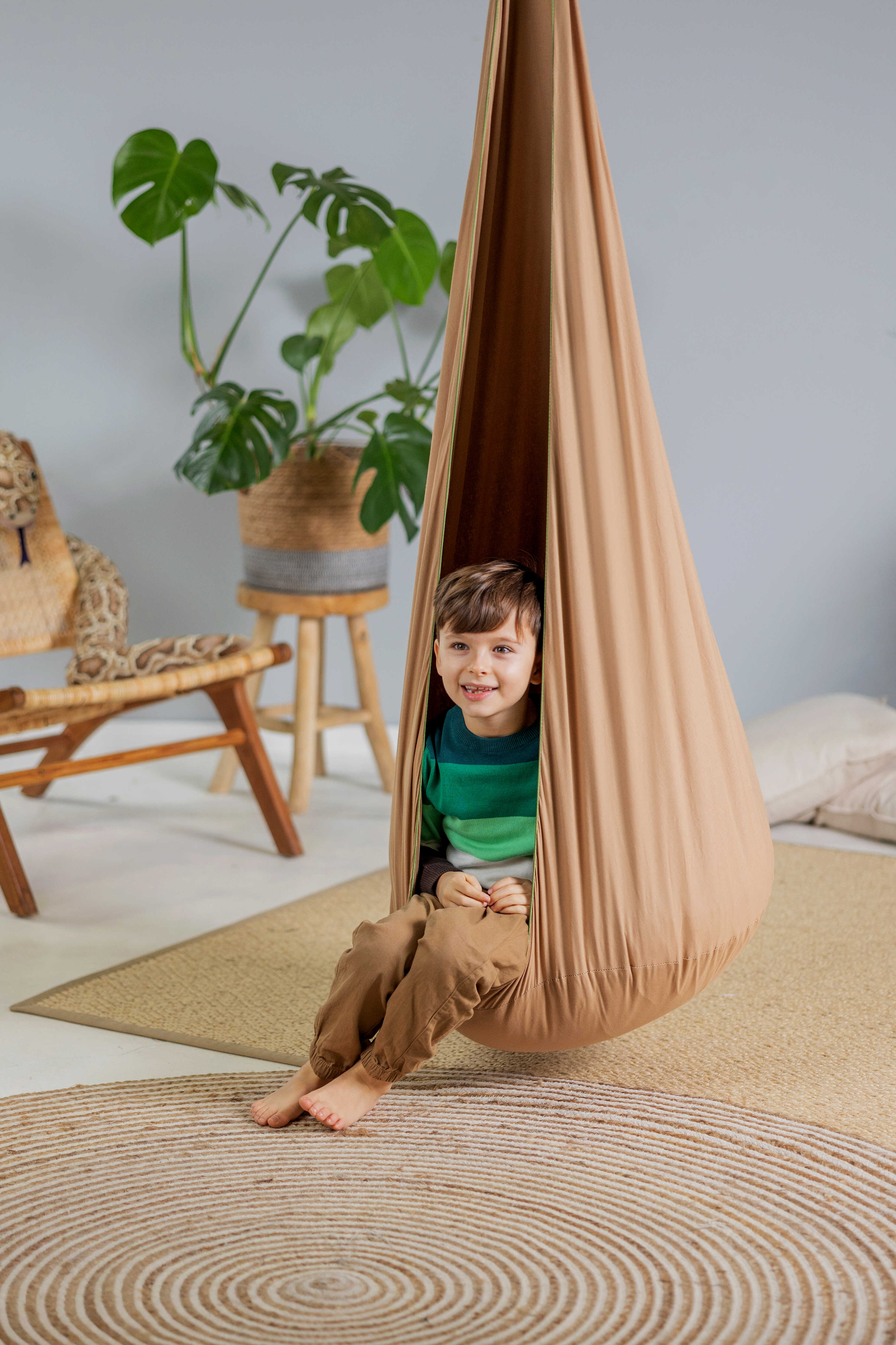 Kids Cocoon Swing - Tree Burrow