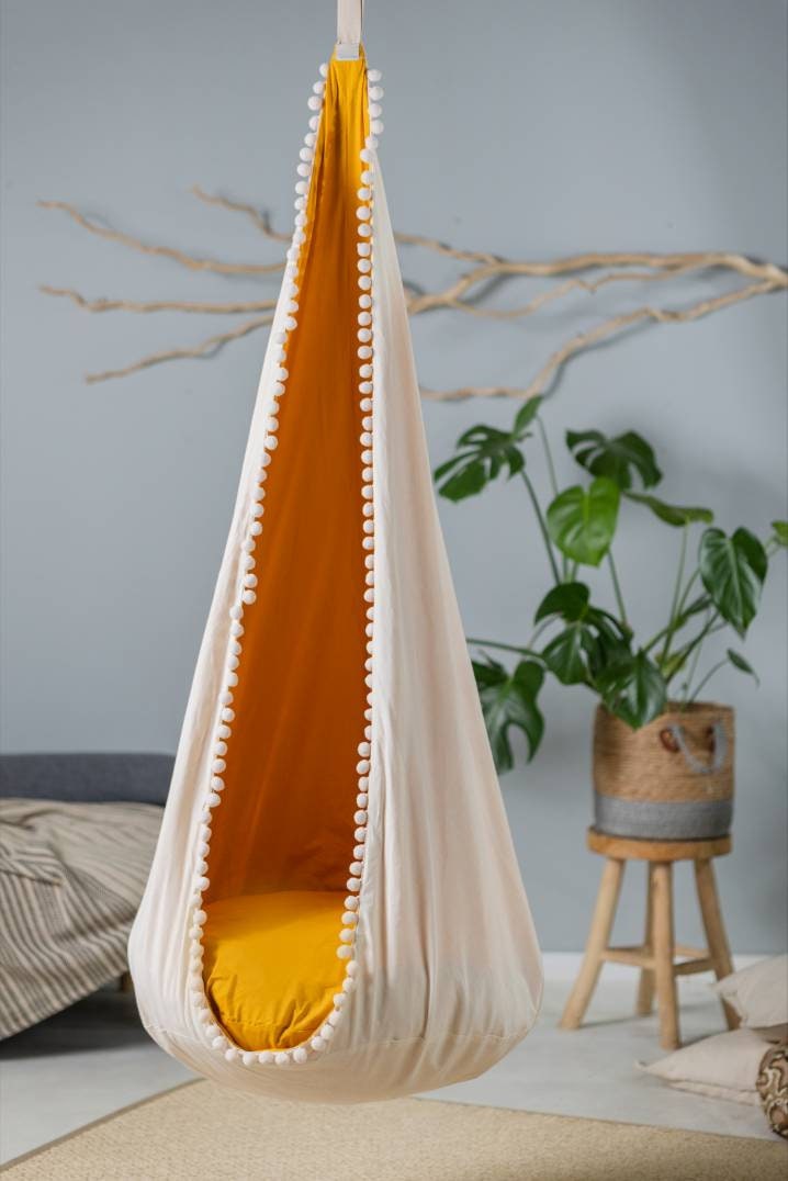 Hangstoel swing met standaard - naturel - ø104x200 cm Hangstoel swing met standaard - naturel - ø104x200 cm