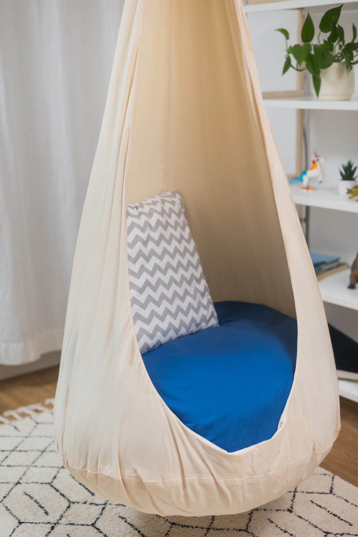 Kids Cocoon Swing - Waves Whisper
