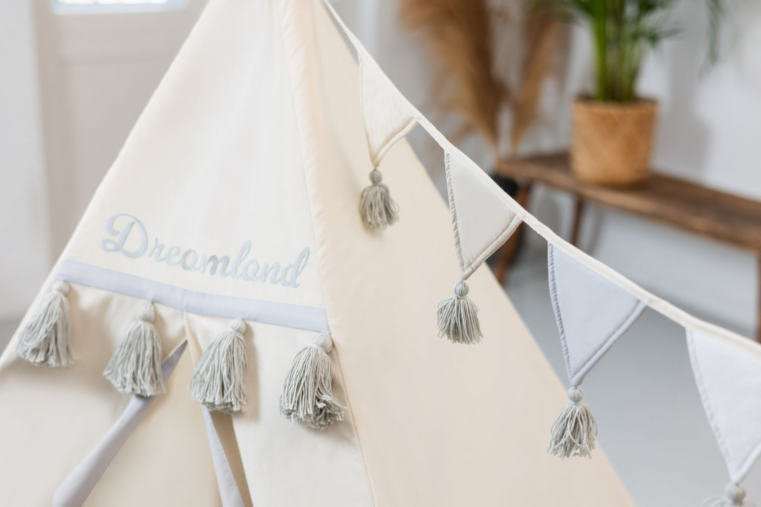 Kids Teepee - Dreamland