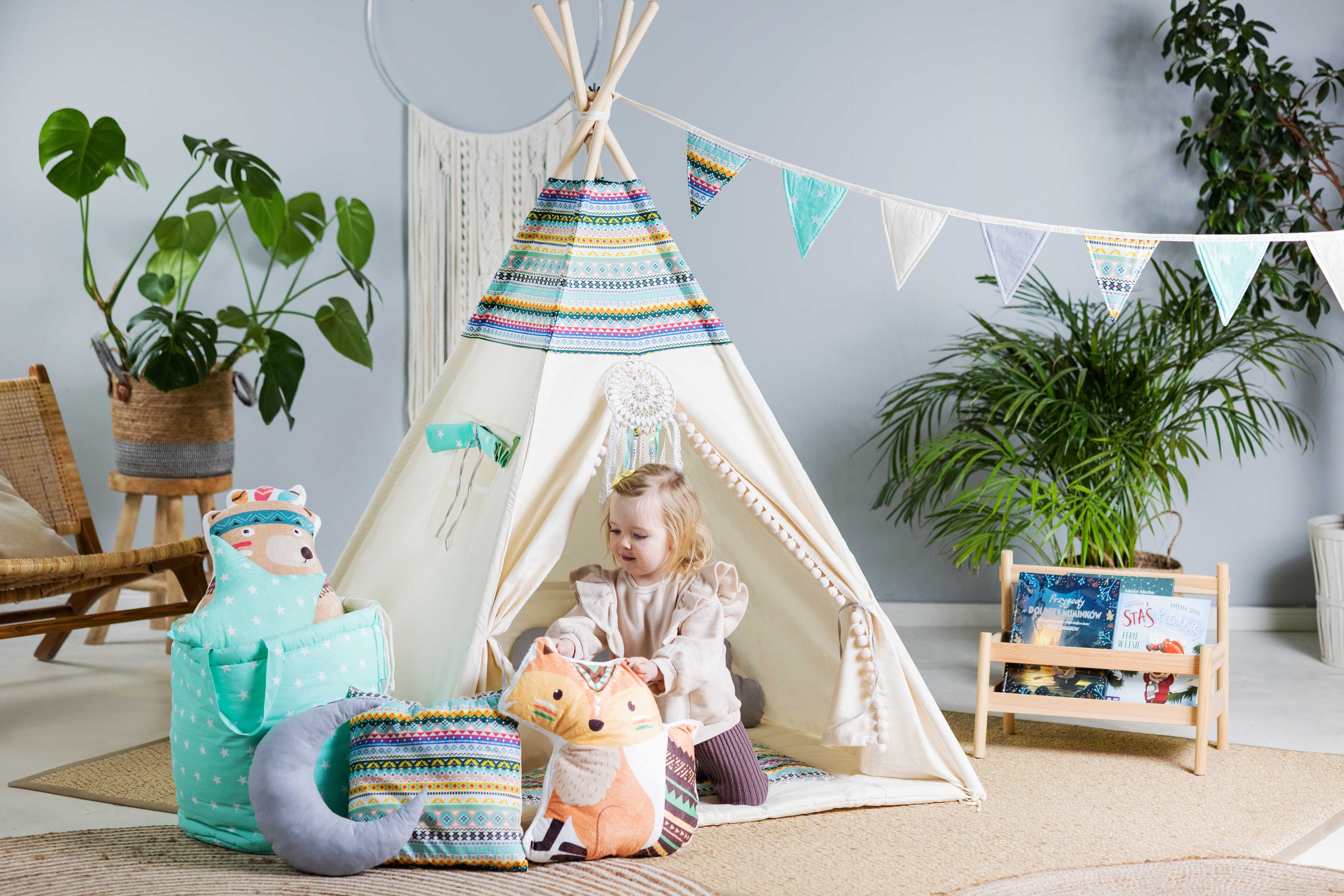 Kids Tipi Tent - Indian Adventure