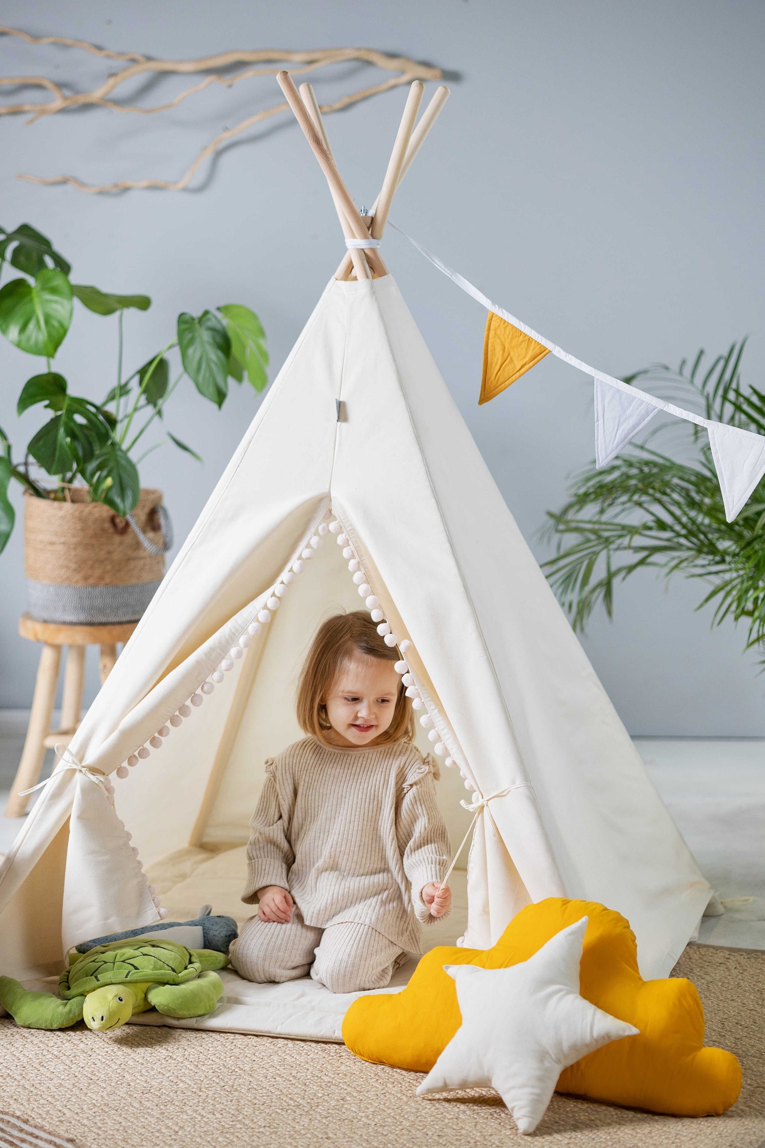 Kids Teepee Tent - Creamy Cloud